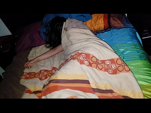 ❤️ Nevlastný syn nadáva svojej mladej nevlastnej matke, zatiaľ čo ona spí. ❤️ Krásne porno na sk.killvs.top ❤
